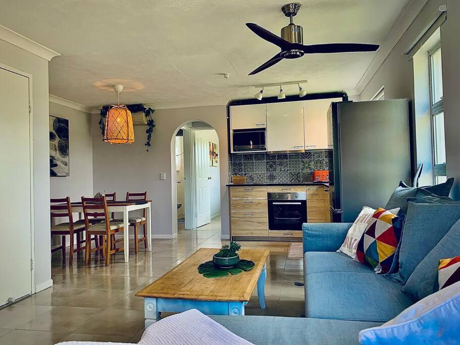 Broadbeach, Stylish Apartment Close To Everything Gold Coast Exterior foto