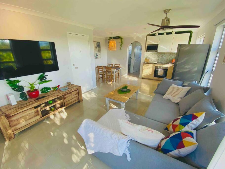Broadbeach, Stylish Apartment Close To Everything Gold Coast Exterior foto